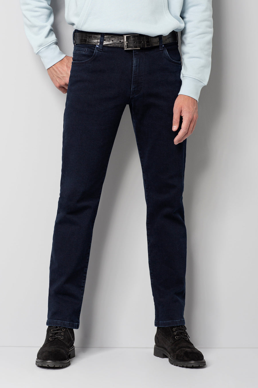 REGULAR 9-6258 PERFORMANCE DENIM