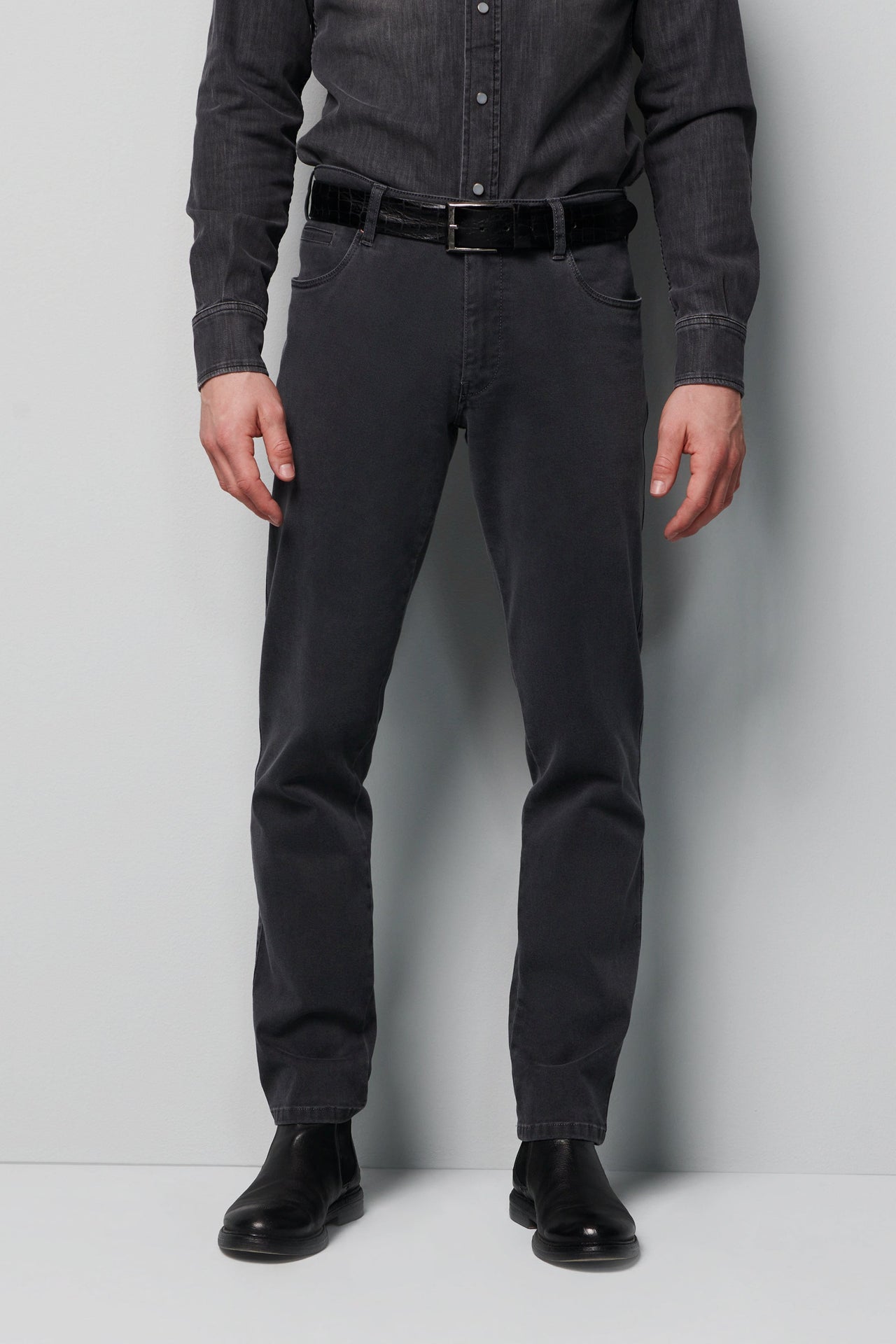 REGULAR 2-6170 PERFORMANCE DENIM