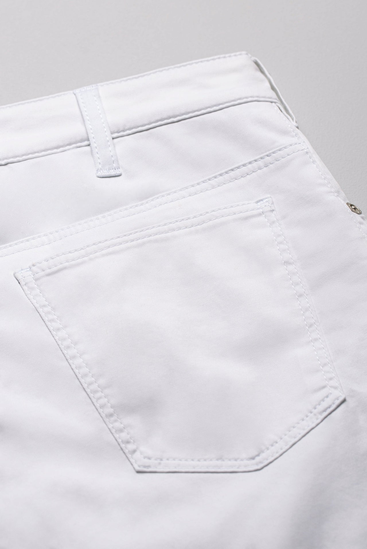 REGULAR 9-6258 PERFORMANCE DENIM