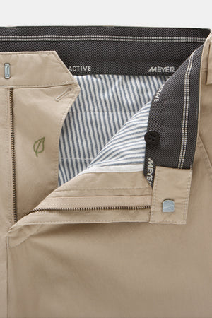 Bonn 1-8123 ACTIVE ∙ MICROFANCY