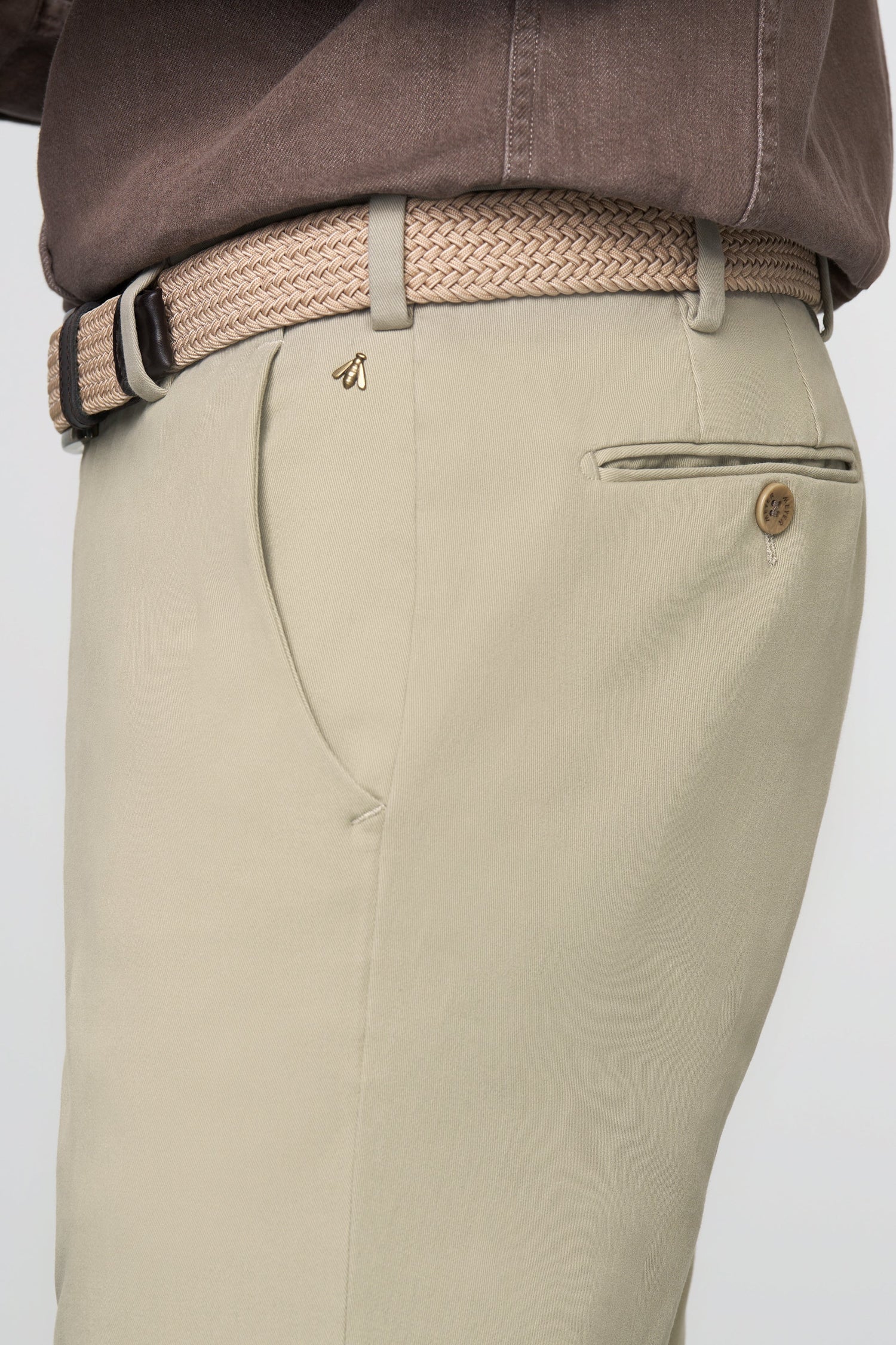 Bonn 2-8609 DELUXE CO ∙ CASHMERE